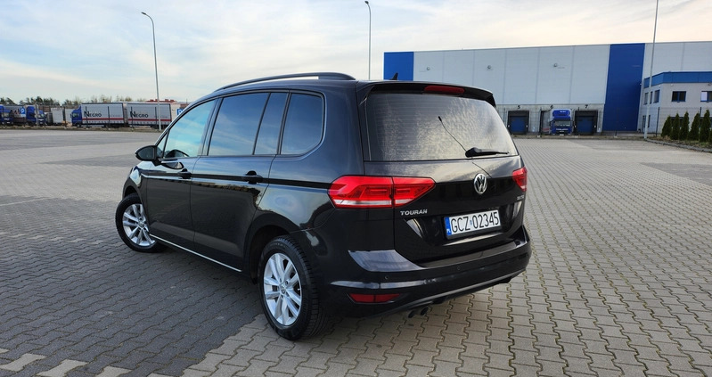 Volkswagen Touran cena 59400 przebieg: 260018, rok produkcji 2017 z Czarne małe 667